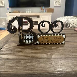 Boo Eat Drink & Be Scary Wooden Halloween Sign
